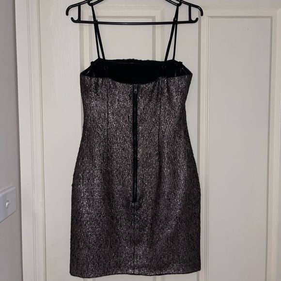 Pilgrim Mei Mini Dress - Picture 4 of 9